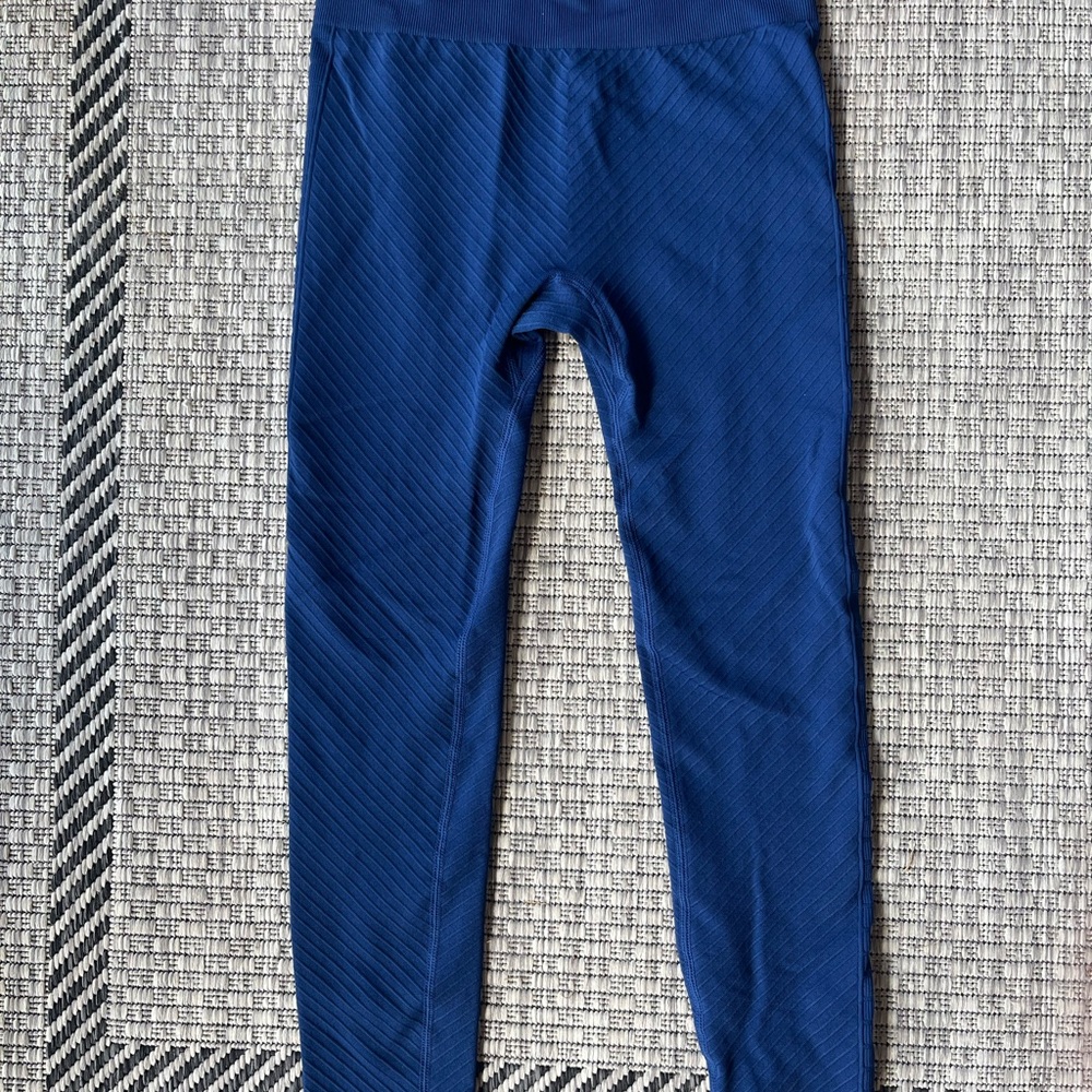 ZYIA Blue Leggings Athletic Stretchy Bottoms